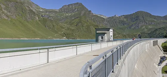 The picture shows the dam wall of the lake Lago Ritom.